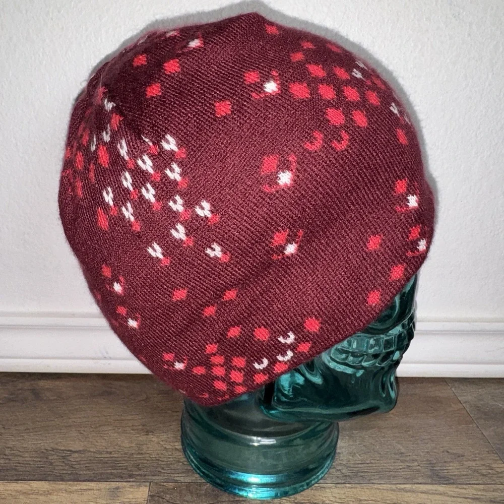 Columbia Women's Reversible Maroon Pink Beanie